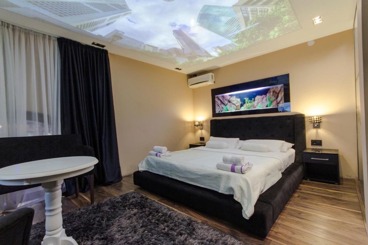 Madison Inn Suites - Wilson'S Square Белград Экстерьер фото