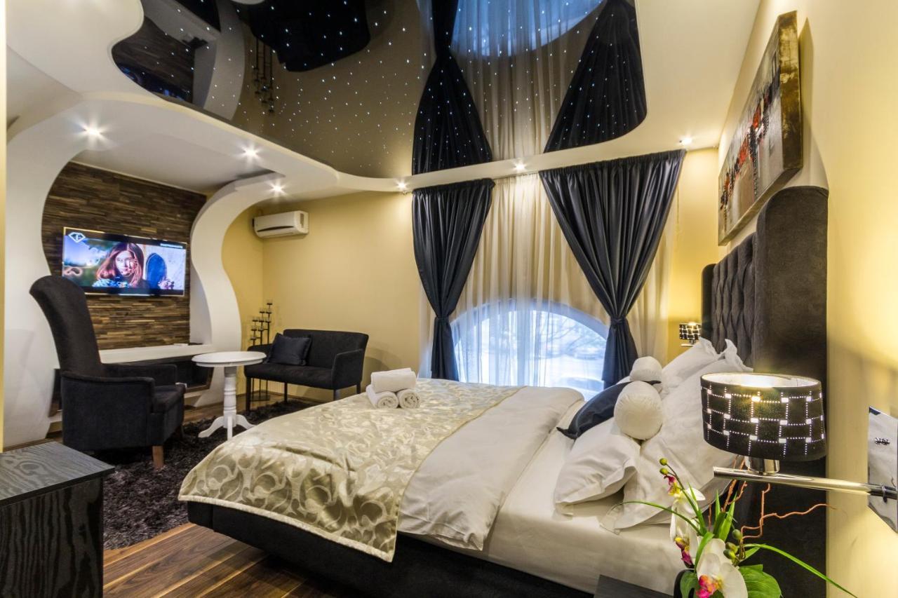 Madison Inn Suites - Wilson'S Square Белград Экстерьер фото